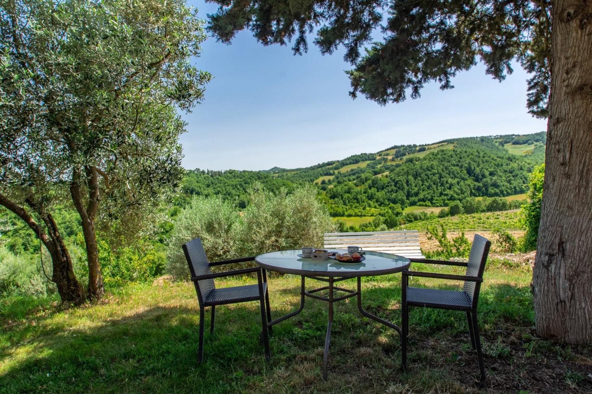 فيلا Antica Residenza Montereano غوبيو المظهر الخارجي الصورة